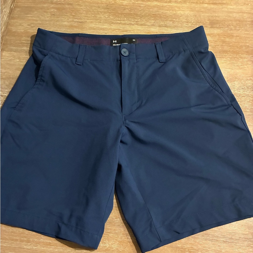 Under Armour Men's Golf Navy - Midnight Blue Flat Front Shorts - 9 inch. Size 34